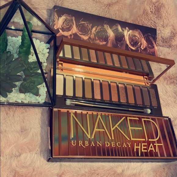 Urban Decay Heat - Picture 12 of 16